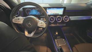 MERCEDES-BENZ GLB 200 usata, con Climatizzatore