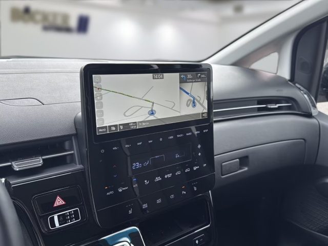 HYUNDAI Staria usata, con Cerchi in lega