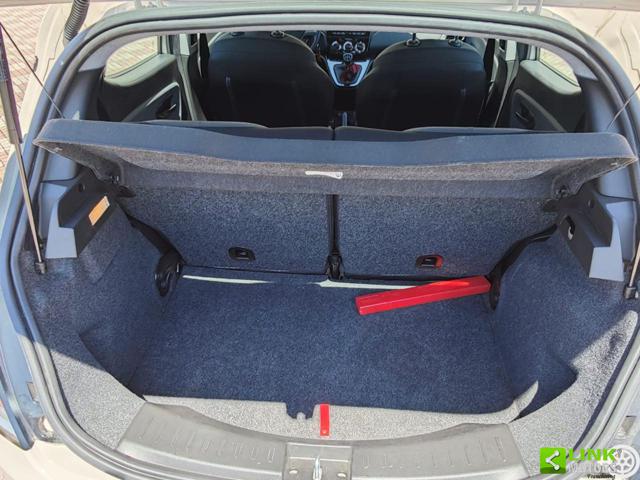 LANCIA Ypsilon usata, con Sedile posteriore sdoppiato