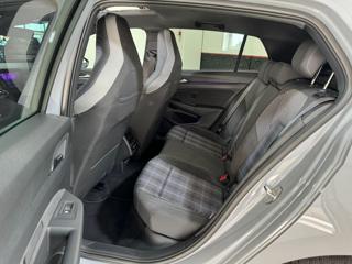 VOLKSWAGEN Golf usata, con ESP