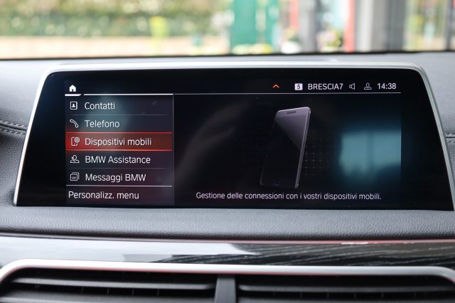 BMW 730 usata, con Telecamera per parcheggio assistito