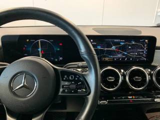 MERCEDES-BENZ GLB 180 usata, con Cerchi in lega