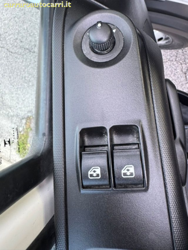 IVECO Daily usata, con Volante multifunzione