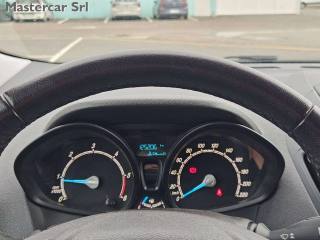 FORD Tourneo Courier usata, con Luci diurne