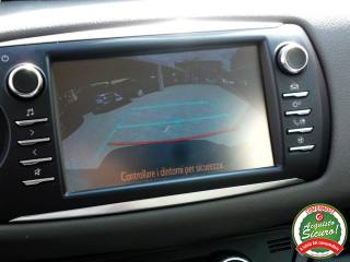 TOYOTA Yaris usata, con Servosterzo