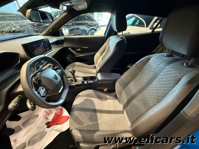PEUGEOT 2008 usata, con Controllo automatico clima