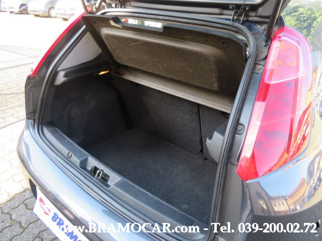 FIAT Punto usata, con Pneumatici da neve
