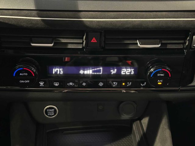 NISSAN Qashqai usata, con Sensori di parcheggio posteriori