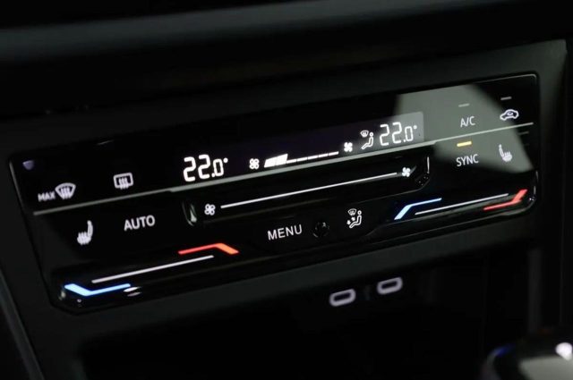 VOLKSWAGEN Polo usata, con Fendinebbia