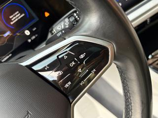 VOLKSWAGEN Touareg usata, con Touch screen