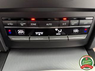 MERCEDES-BENZ E 220 usata, con Fendinebbia