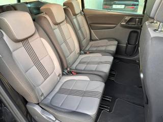VOLKSWAGEN Sharan usata, con Park Distance Control