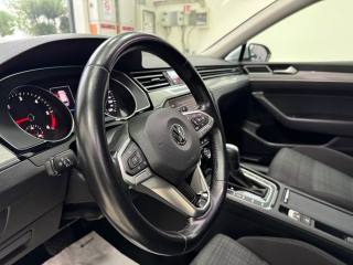 VOLKSWAGEN Passat Variant usata, con Fendinebbia