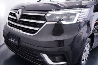 RENAULT Trafic usata 23