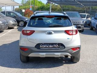 KIA Stonic usata, con Luci diurne LED