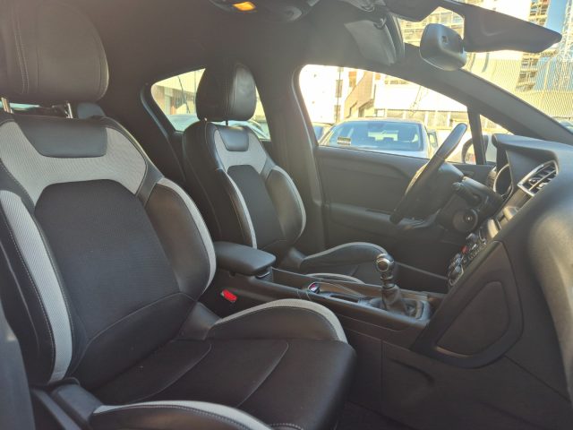 DS AUTOMOBILES DS 4 usata, con Chiusura centralizzata