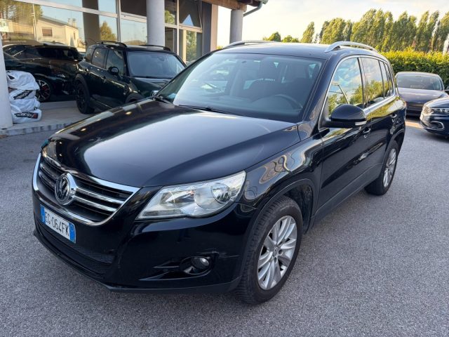 VOLKSWAGEN Tiguan usata, con Airbag laterali