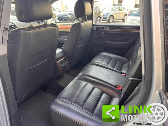VOLKSWAGEN Touareg usata, con ESP