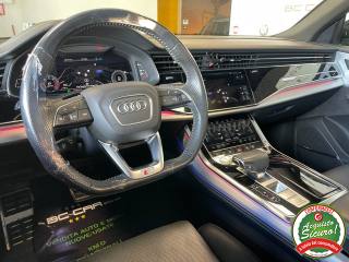 AUDI Q8 usata, con Park Distance Control