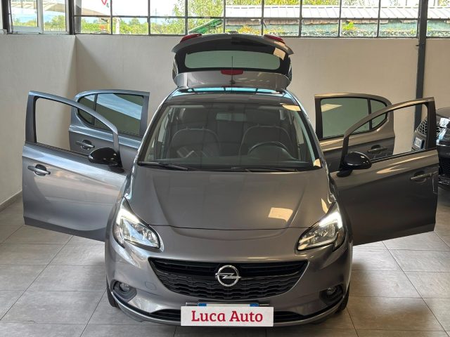 OPEL Corsa usata, con Airbag
