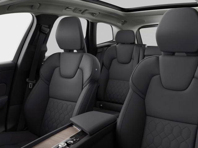 VOLVO XC60 usata, con Climatizzatore