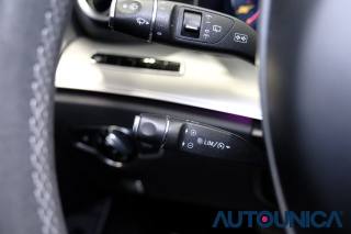 MERCEDES-BENZ E 220 usata, con Leve al volante