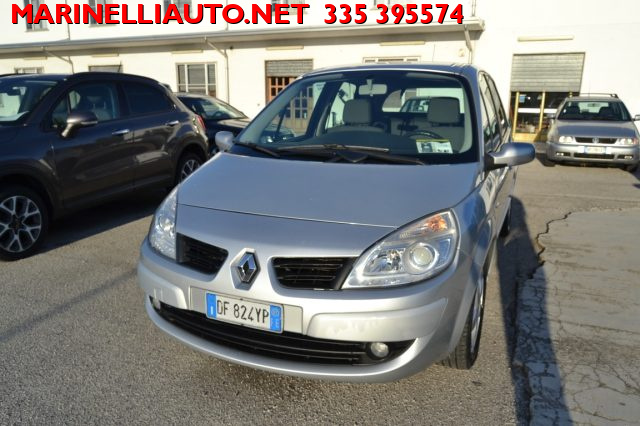 RENAULT Scenic usata 25