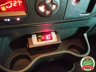 OPEL Movano usata, con Autoradio