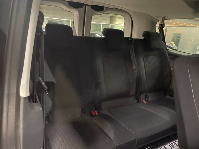 FORD Transit Custom usata, con Autoradio digitale
