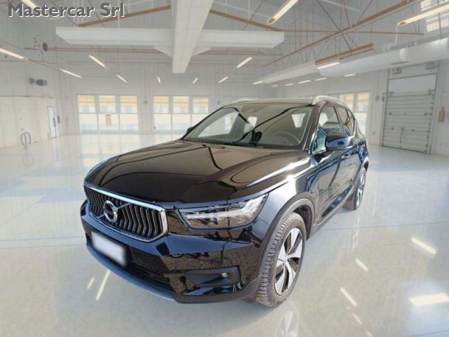 VOLVO XC40 usata, con Airbag laterali