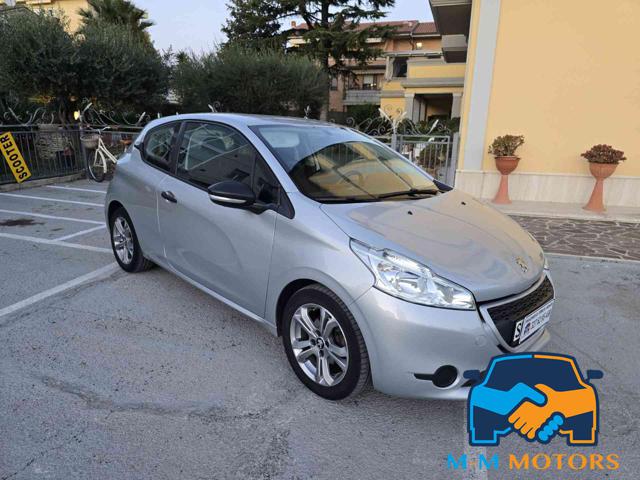 PEUGEOT 208 usata, con ABS