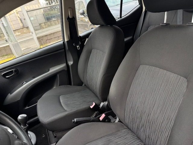 HYUNDAI i10 usata, con Lettore CD