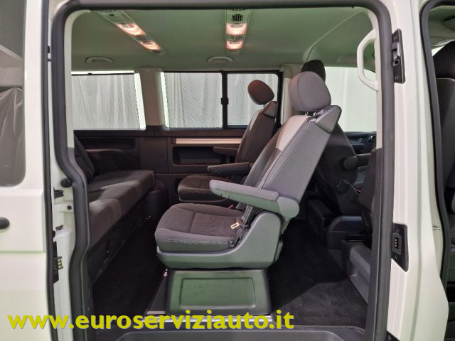 VOLKSWAGEN Multivan usata 38