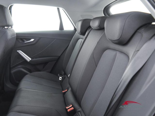 AUDI Q2 usata 9