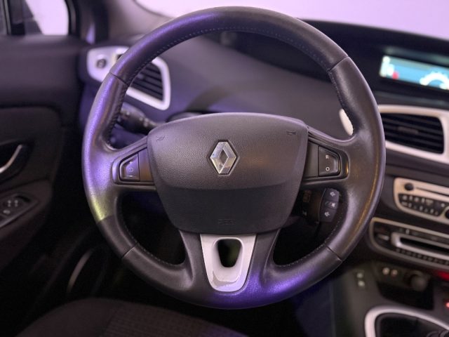 RENAULT Scenic usata 14