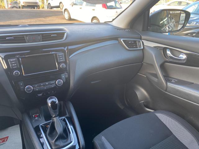 NISSAN Qashqai usata, con Cruise Control