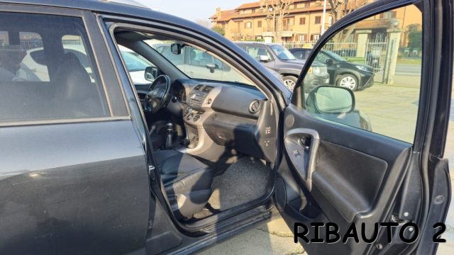 TOYOTA RAV 4 usata, con Controllo trazione