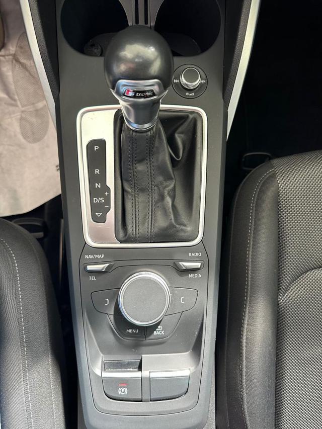 AUDI Q2 usata, con Airbag testa