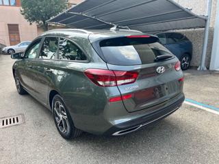 HYUNDAI i30 usata, con Airbag laterali