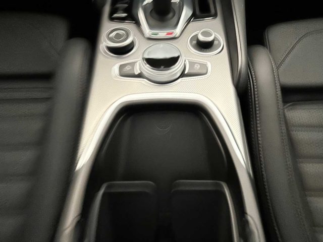 ALFA ROMEO Giulia usata, con Autoradio digitale