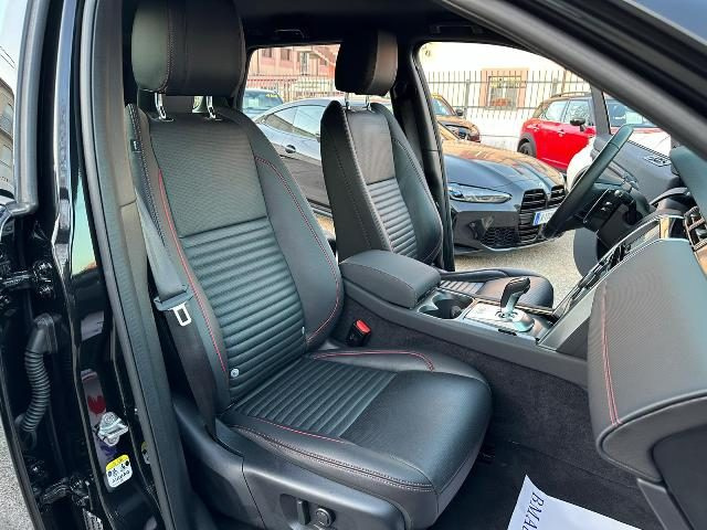 LAND ROVER Discovery Sport usata, con Autoradio