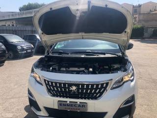PEUGEOT 3008 usata, con Sensore di luce