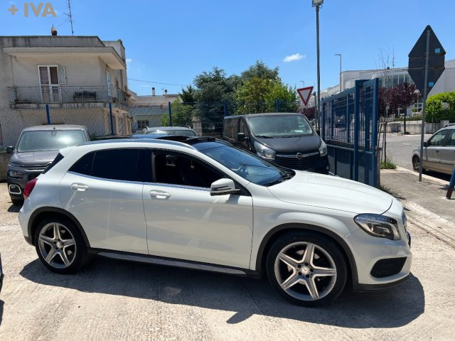 MERCEDES-BENZ GLA 220 usata 7