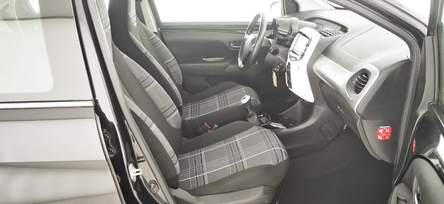 PEUGEOT 108 usata, con Volante in pelle