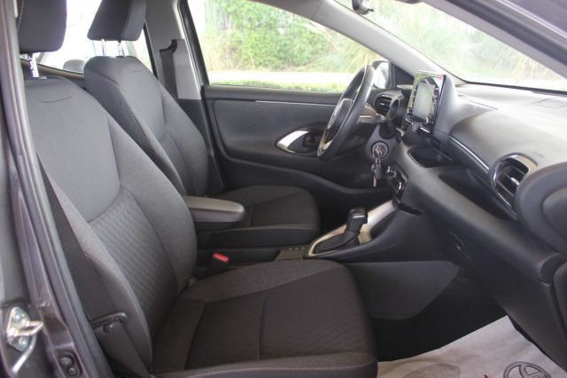 TOYOTA Yaris usata, con ESP