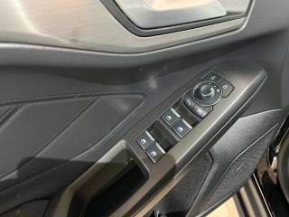 FORD Focus usata, con Volante in pelle