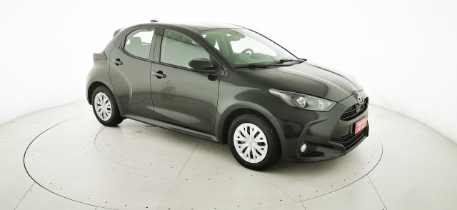 TOYOTA Yaris usata, con Specchietti laterali elettrici