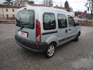 RENAULT Kangoo usata 61