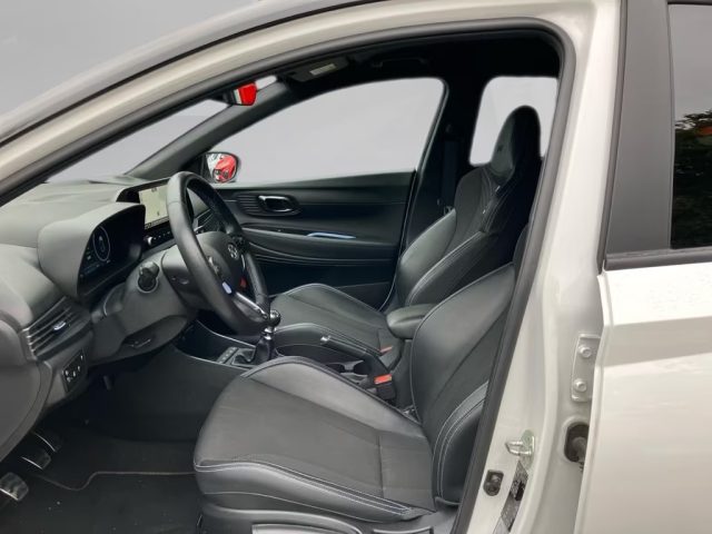 HYUNDAI i20 usata, con Autoradio