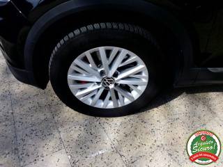 VOLKSWAGEN T-Roc usata, con Vivavoce